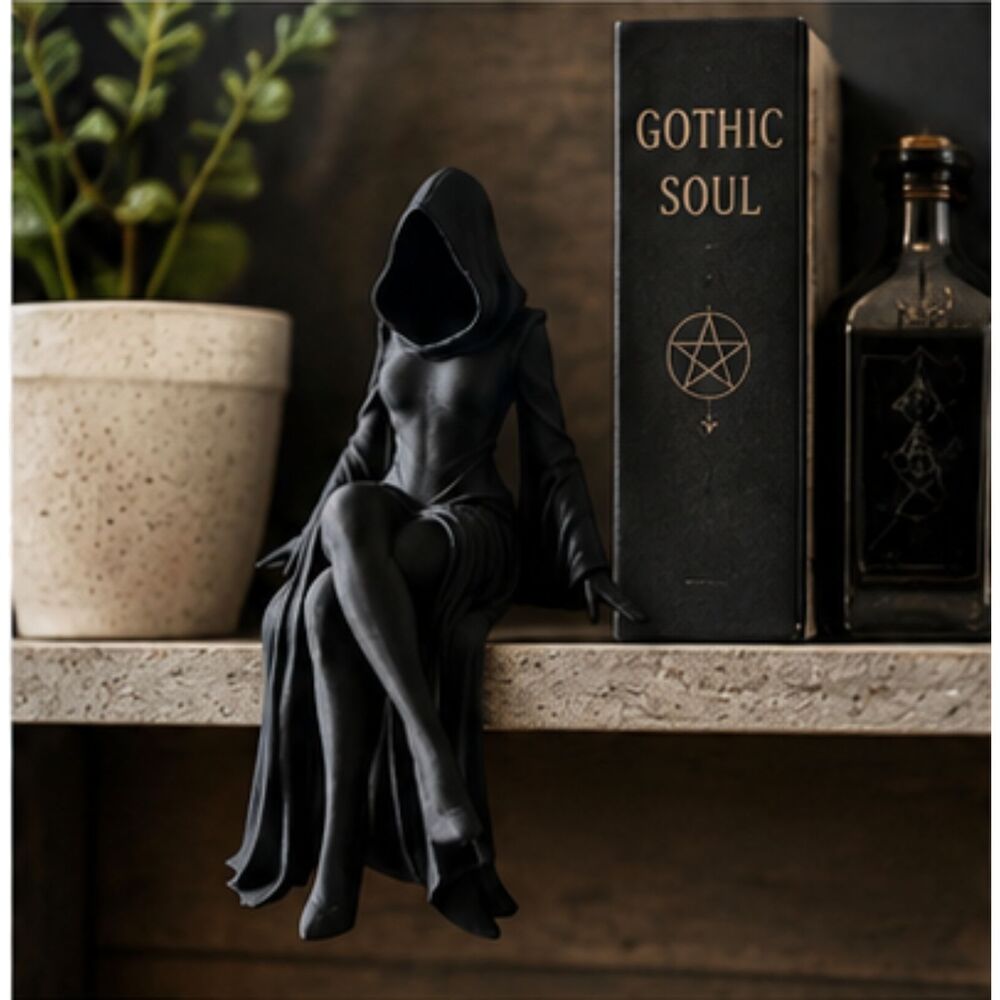 Retro Gothic Faceless Witch Statue Black Hooded Shelf Sitter Halloween Decor 3.7